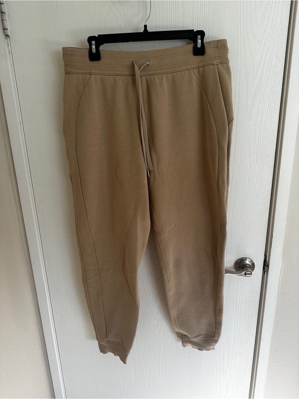 Lululemon Women's Khaki Softstream Jogger Sweatpants